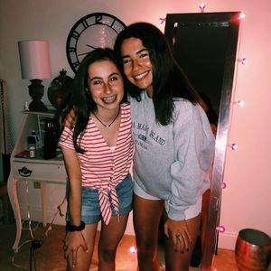 Meet your Posher, Carrie